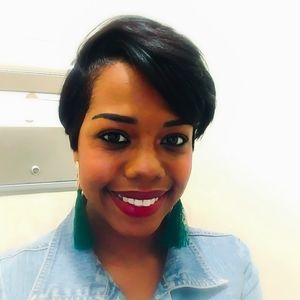 Meet your Posher, Vanessa